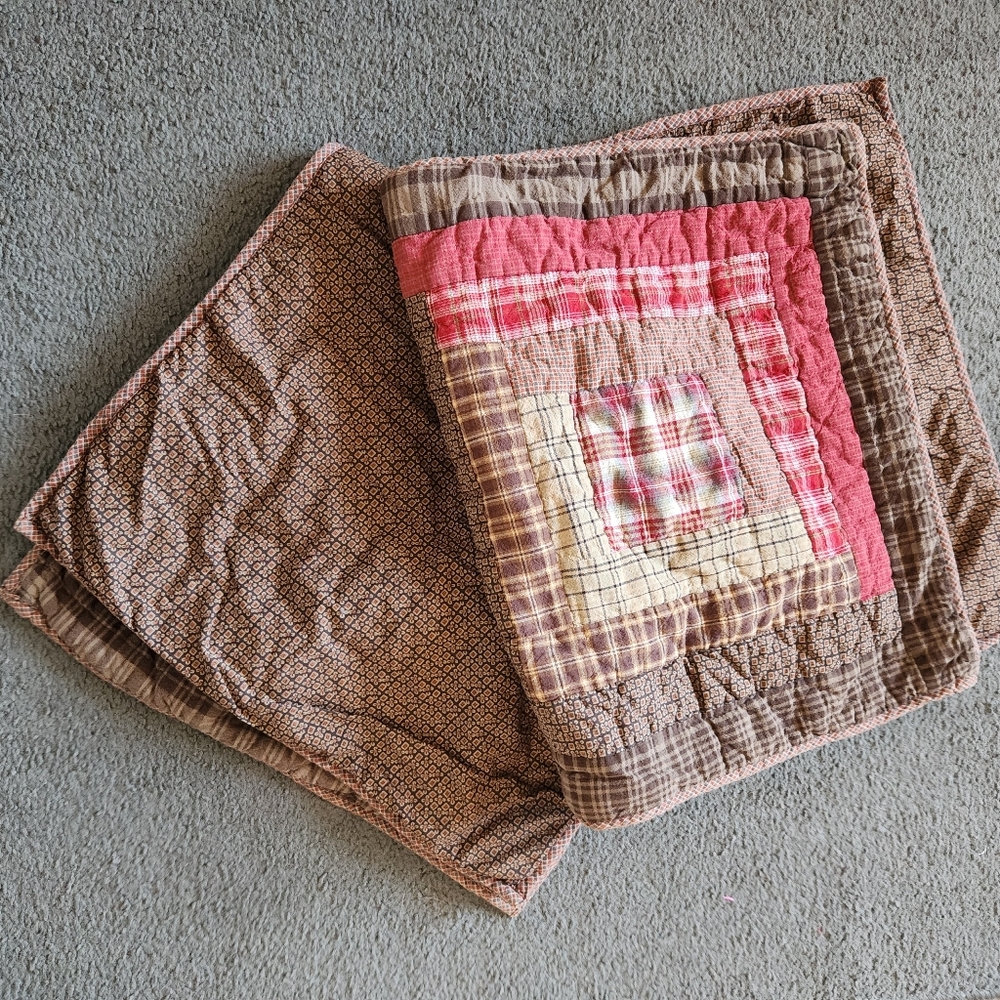 LASTING IMPRESSIONS Log Cabin Sham Pillow Case Set of 2 Red Brown Cotton 21x37
